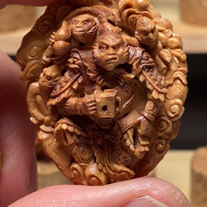 羽*风味纯手工桃核雕刻大圣