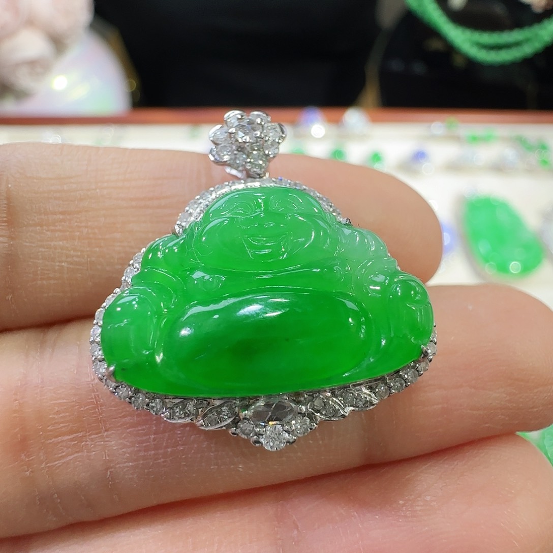 翡翠吊坠(不含链)18K金镶嵌