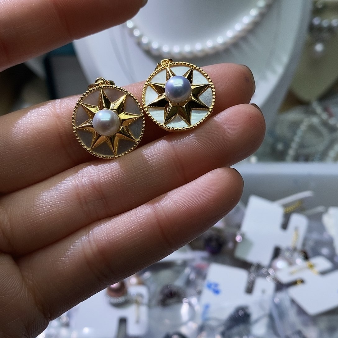 淡水珍珠吊坠未镶嵌