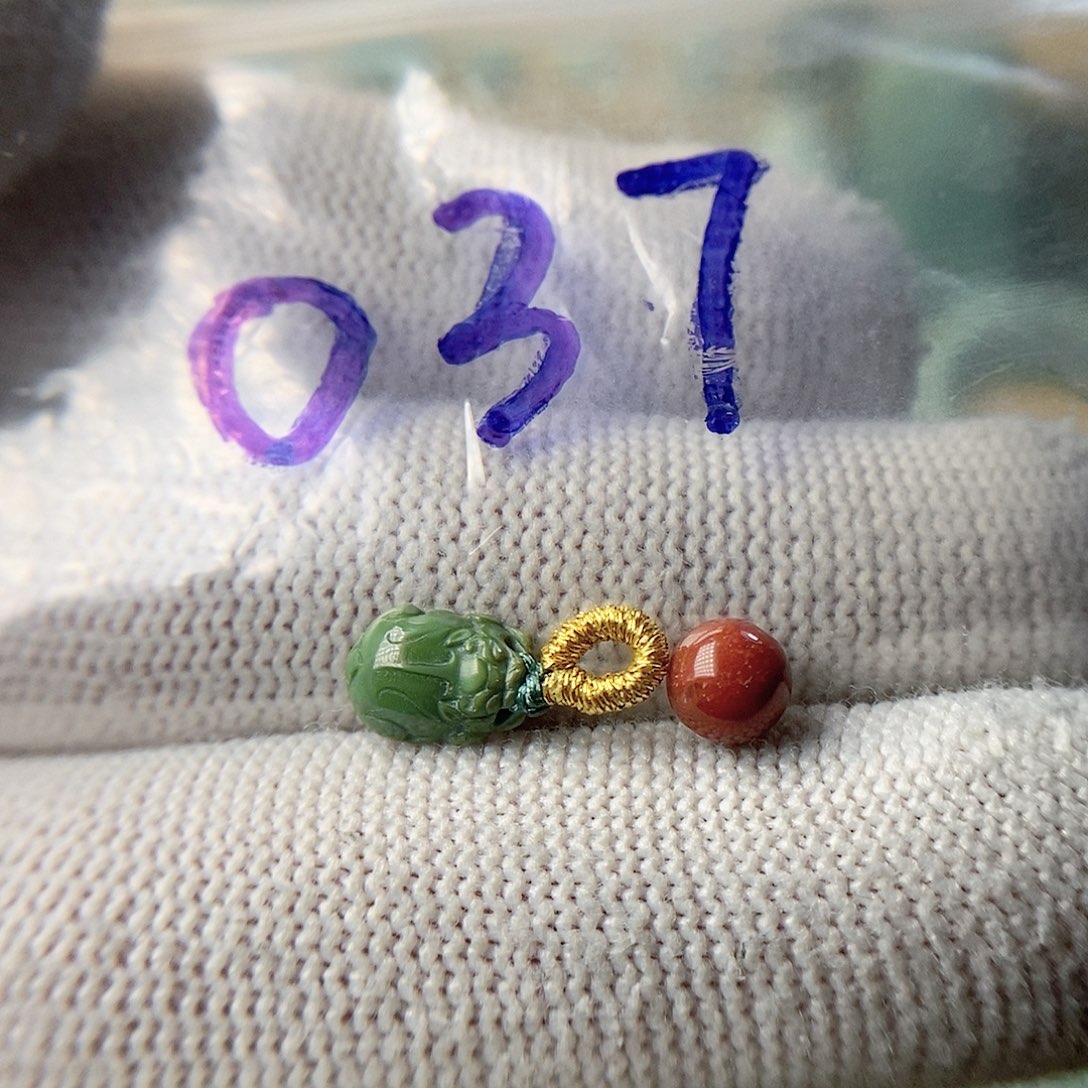 南红玛瑙未镶嵌珠宝奇石