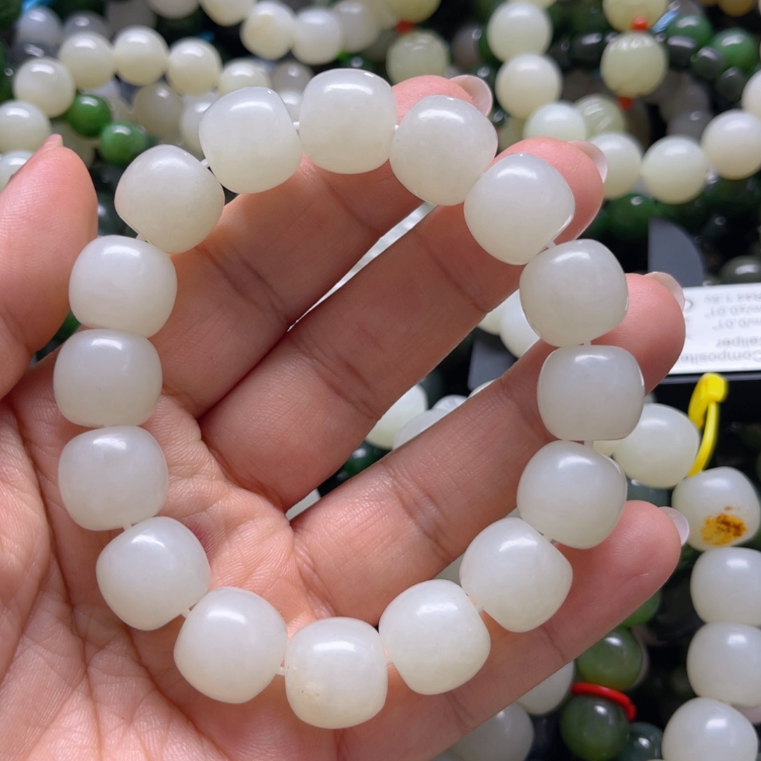 和田玉手链未镶嵌