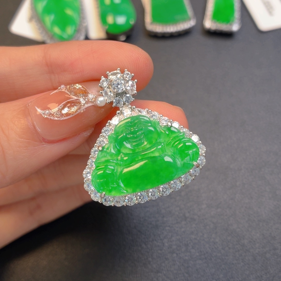 翡翠银S925镶嵌颈饰