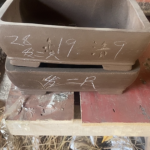 红陶中国宜兴紫砂花盆，