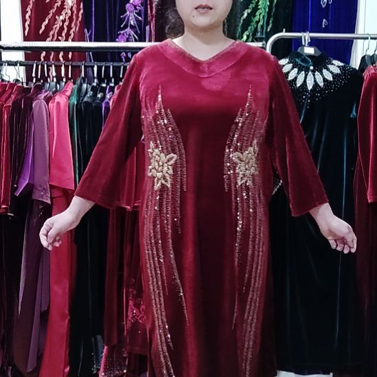 酒红色金丝绒重工两侧开叉连衣裙4XL140-150斤左右