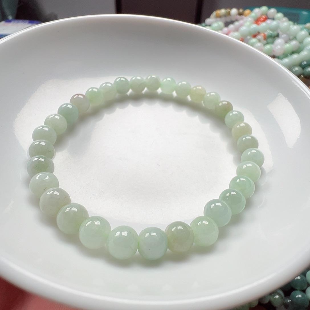 翡翠手链未镶嵌无**?货主老华