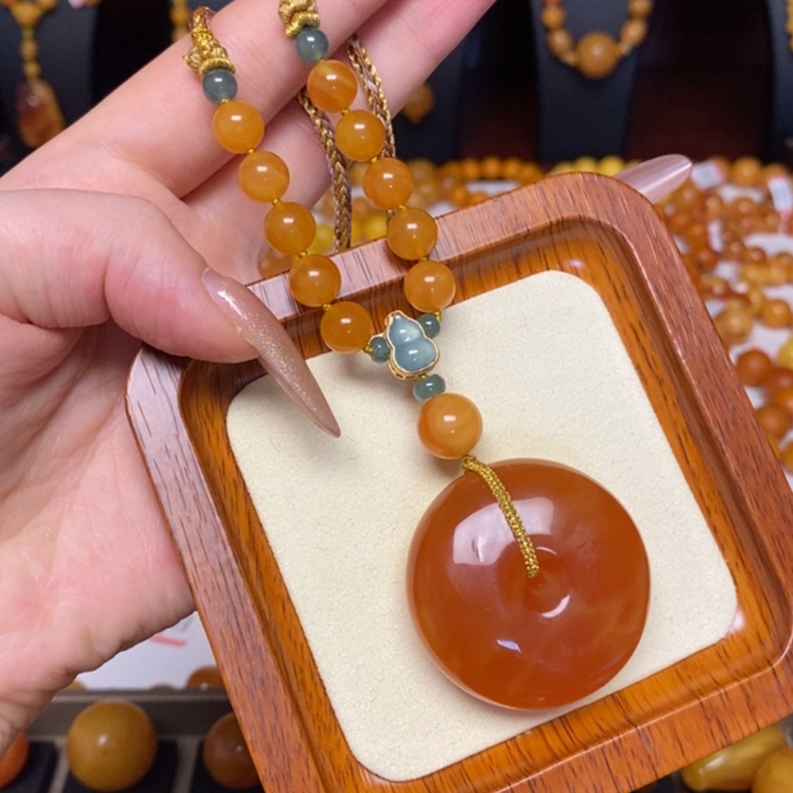 【闪购商品】蜜蜡颈饰未镶嵌项链