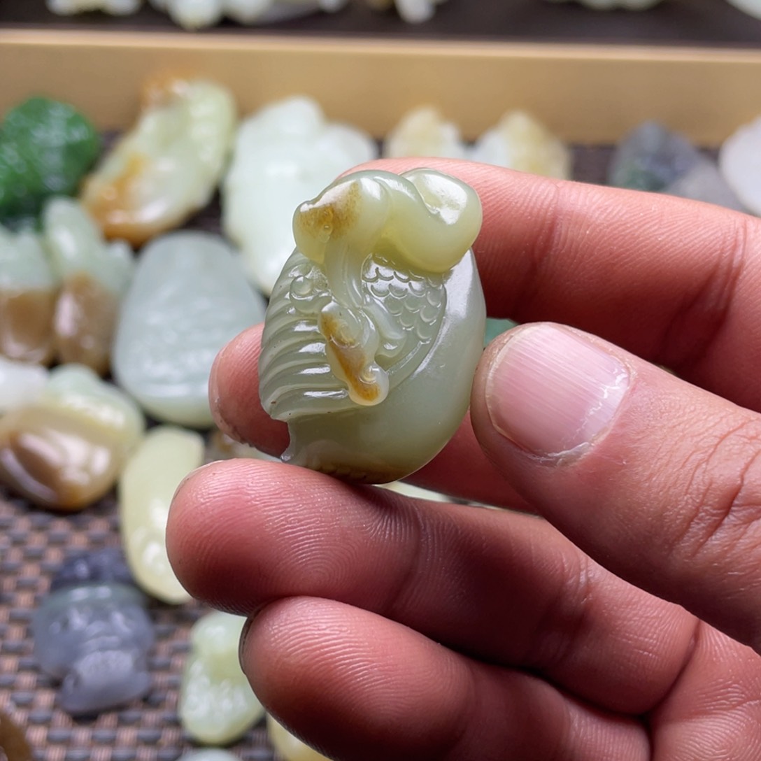 和田玉挂件未镶嵌