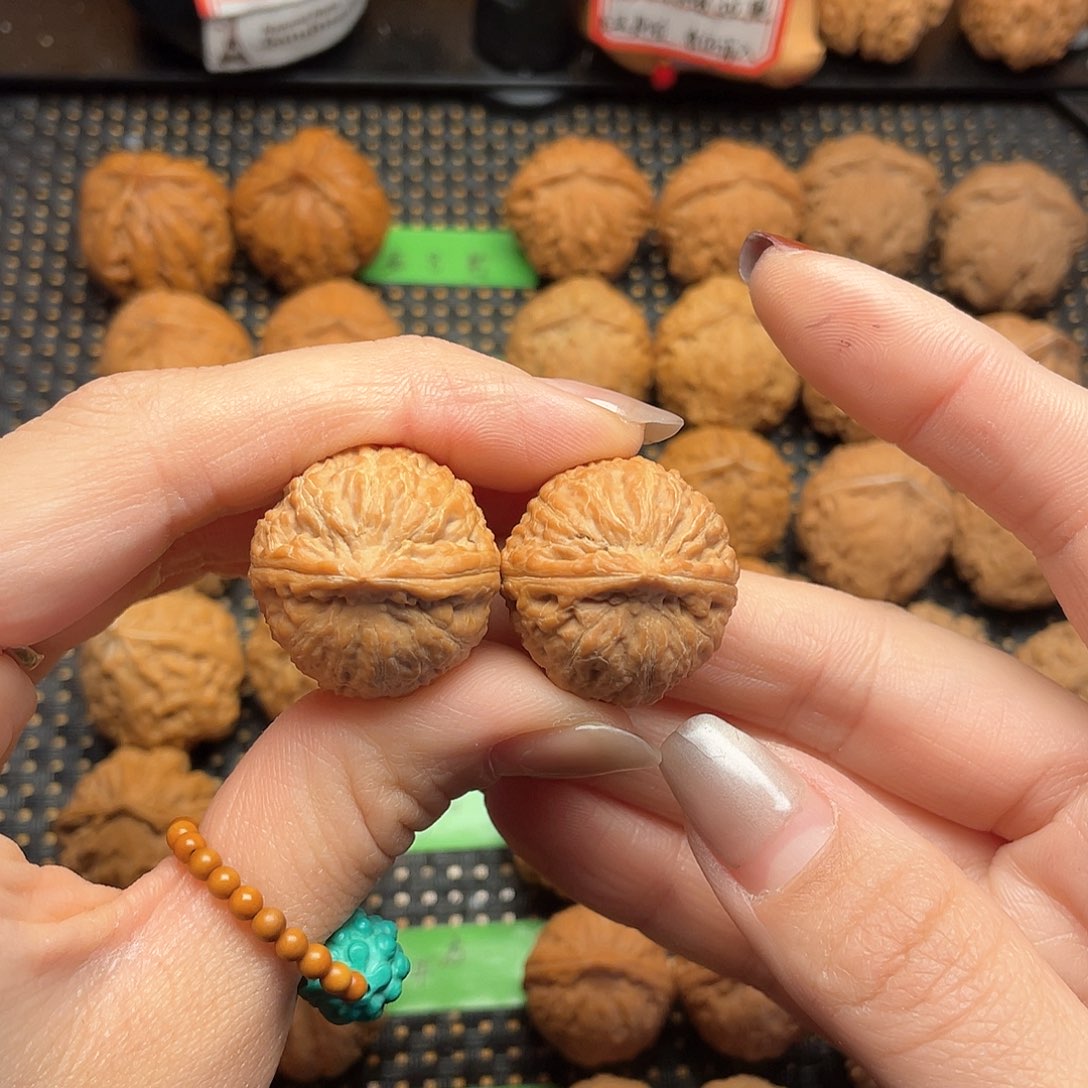 文玩核桃吊坠25尺全品水晶小苹果0001