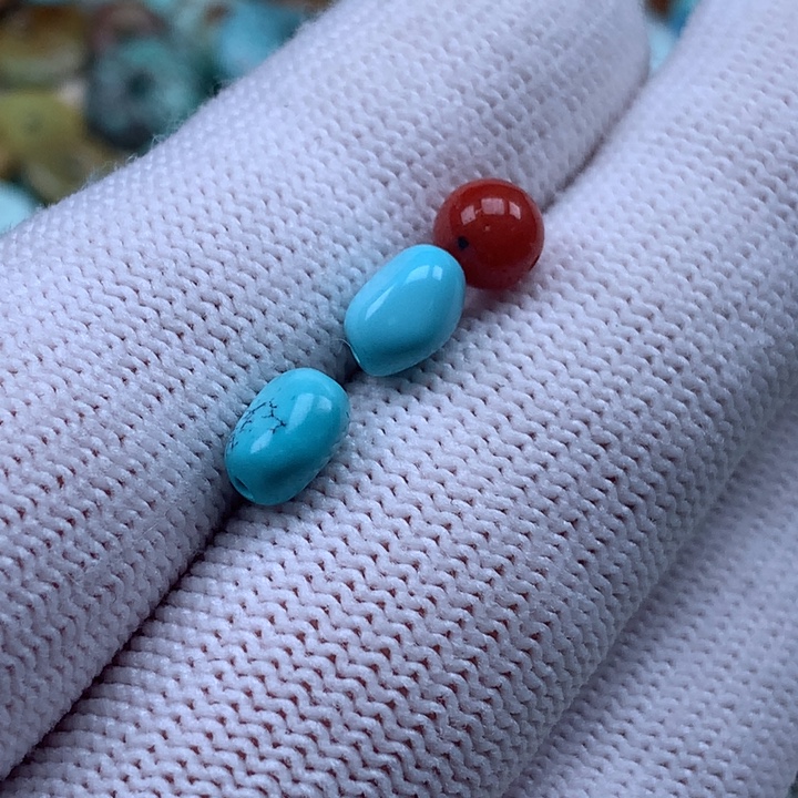 南红玛瑙未镶嵌珠宝奇石