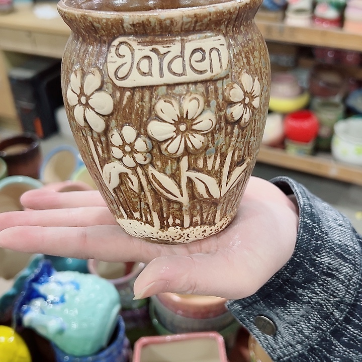 有孔.凑满10元发货多肉陶瓷花盆！