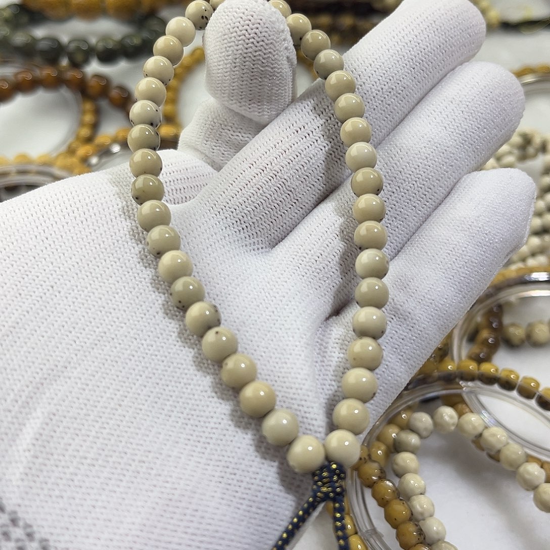 星月菩提吊坠龙蛋