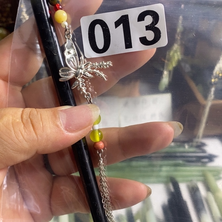 未镶嵌蛇纹石玉发饰