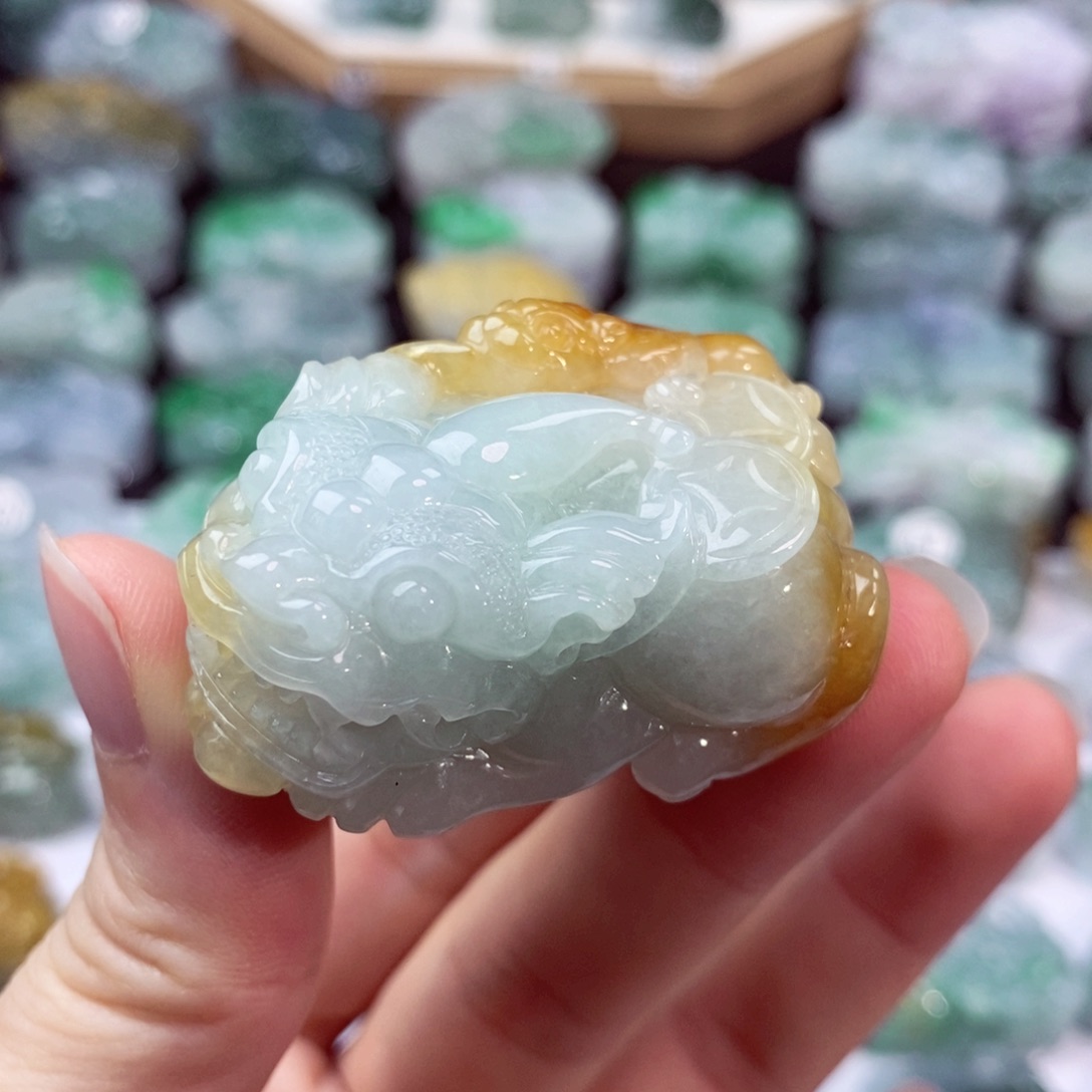 翡翠未镶嵌颈饰天然