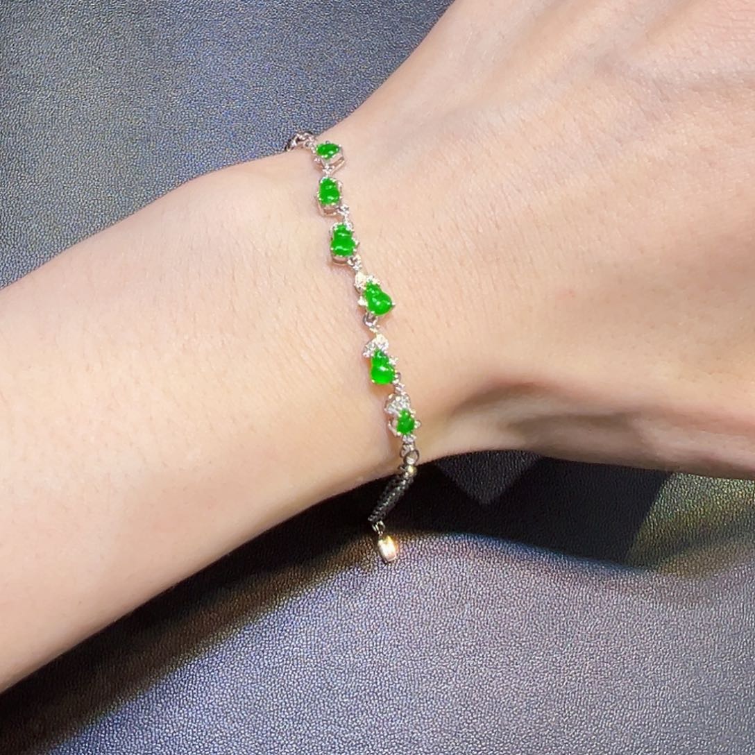 18K金镶嵌翡翠手链手链