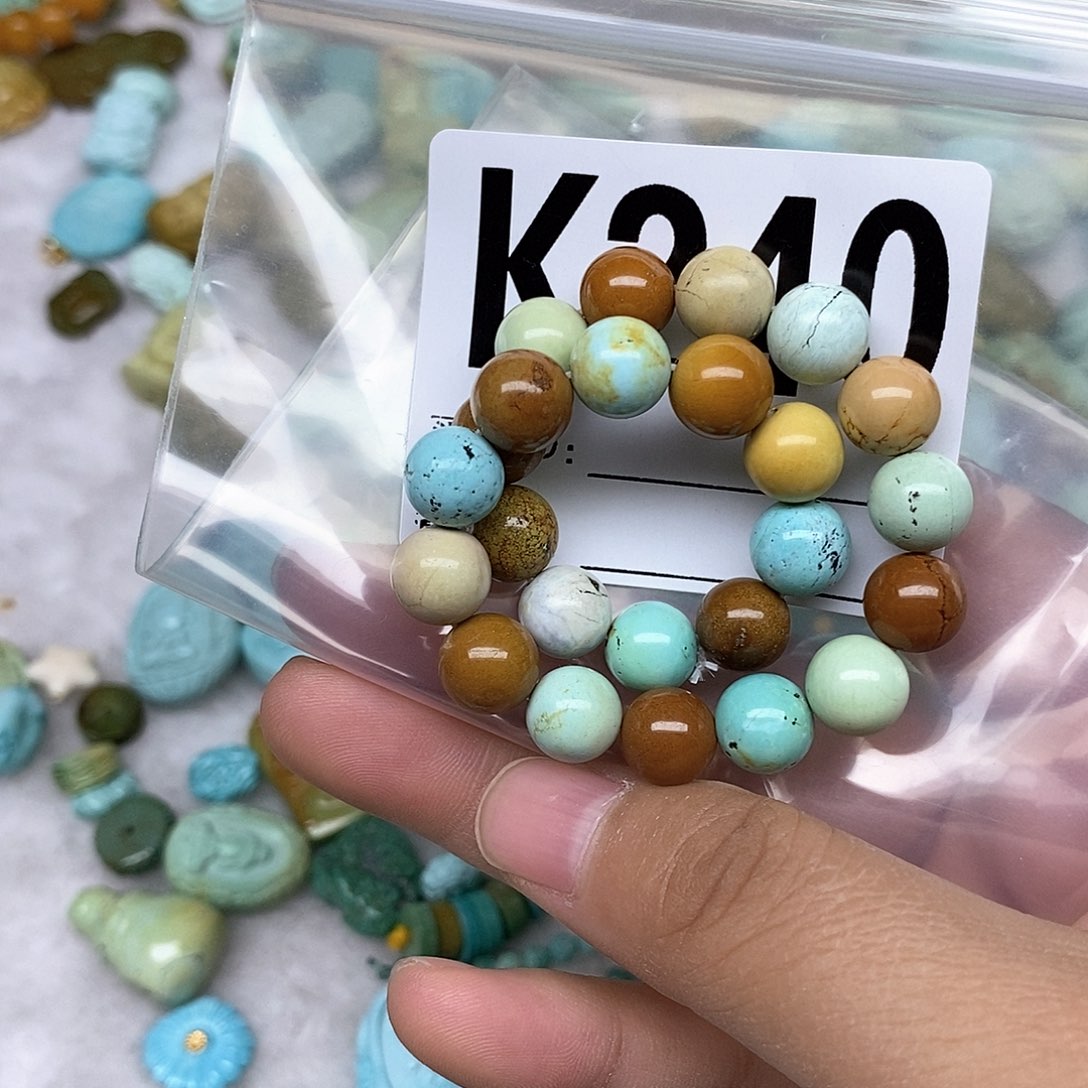 绿松石配饰未镶嵌