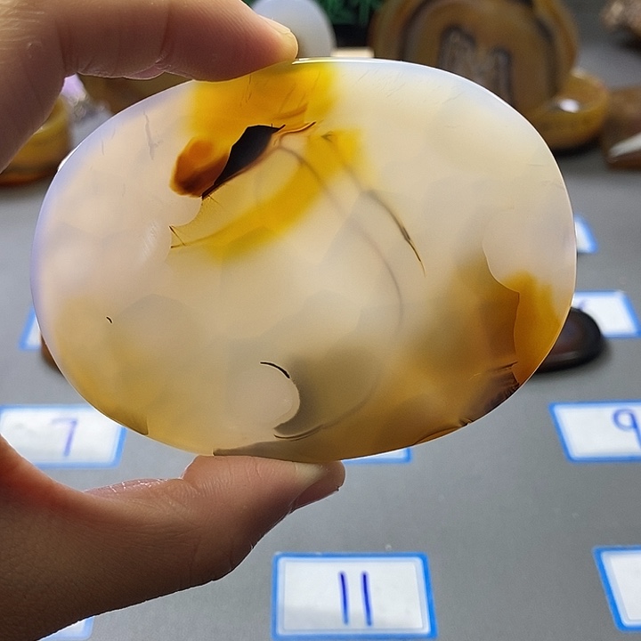 玛瑙/玉髓未镶嵌珠宝半成品176