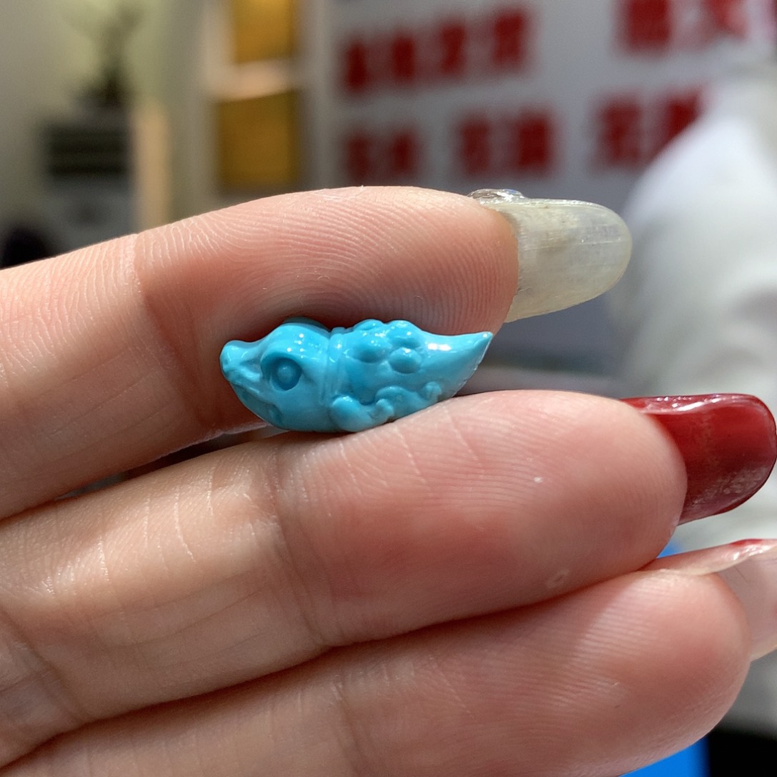 绿松石配饰未镶嵌