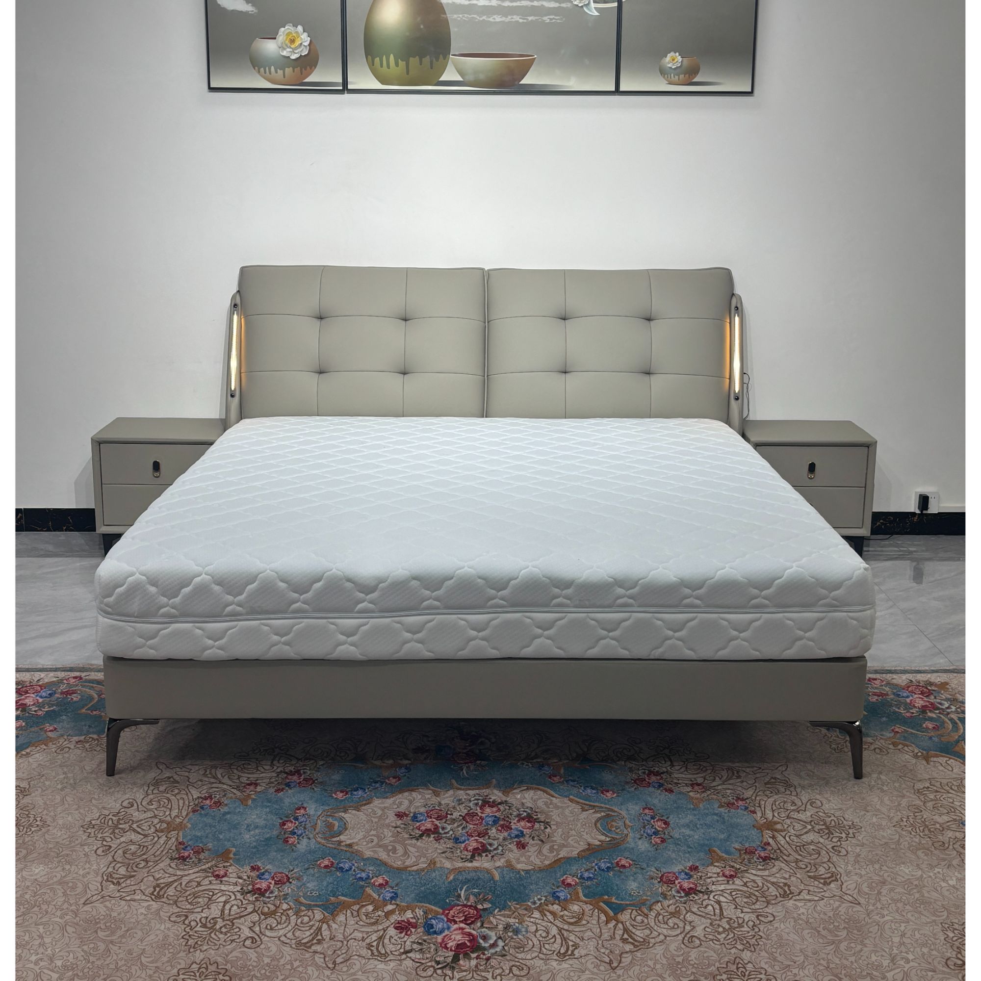 T08＃床头灯 意式轻奢极简奶油风真皮头层牛皮双人床1.8米主卧婚床