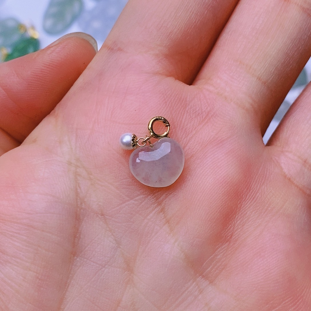 翡翠颈饰18K金镶嵌爱心