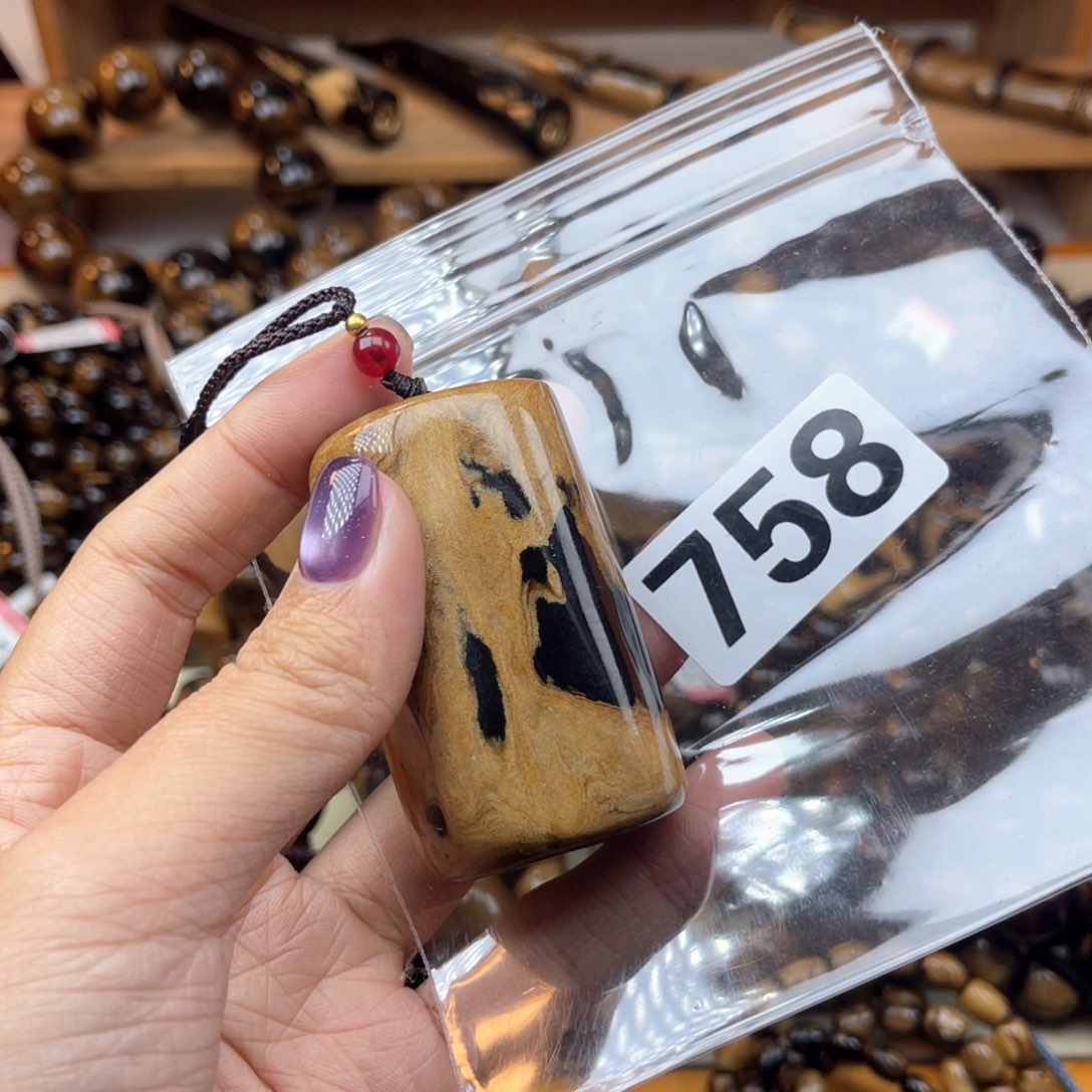 大果紫檀（缅甸花梨）758