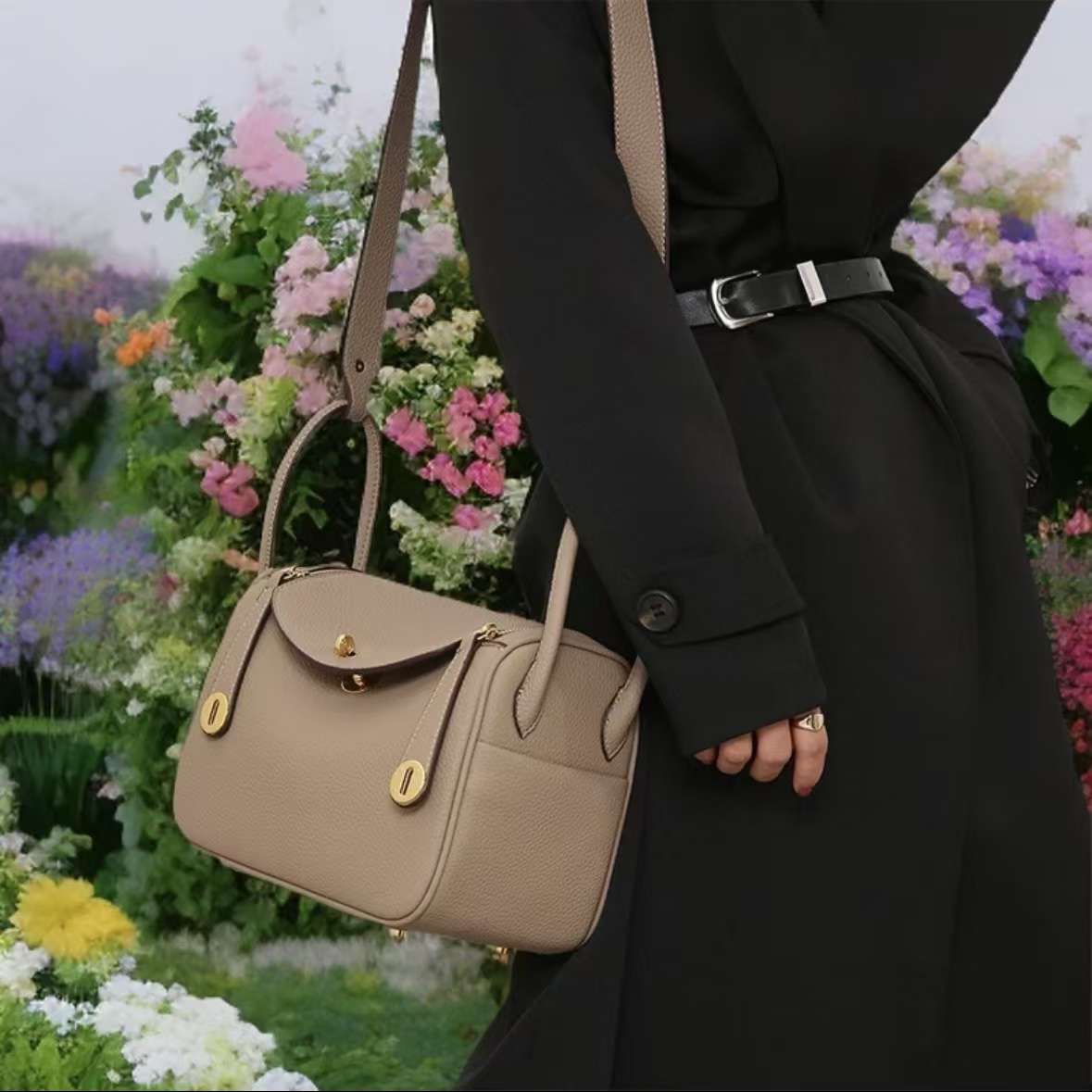 轻奢百搭高级感气质时尚斜挎女士包新品A83