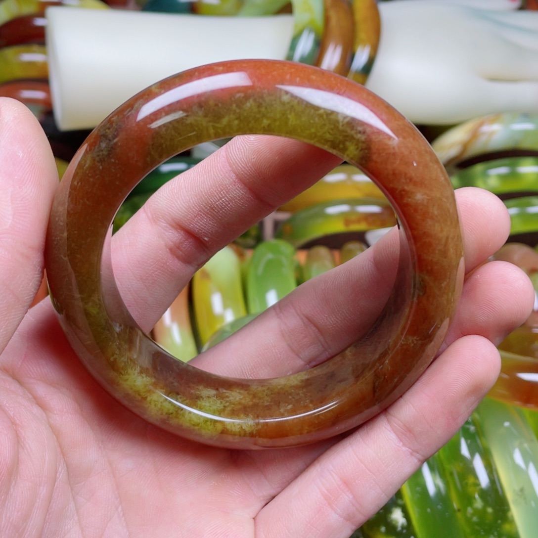 好***好蛇纹石玉未镶嵌手镯