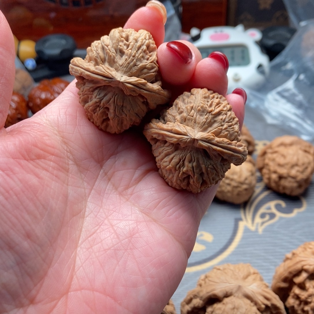 随***心吊坠文玩核桃核桃