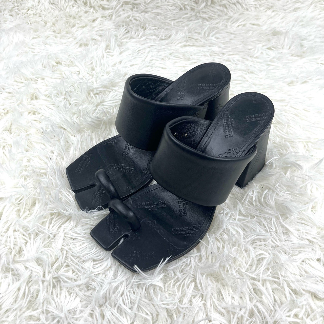 全新未使用 Maison Margiela/梅森马吉拉 分趾凉鞋38码12701760