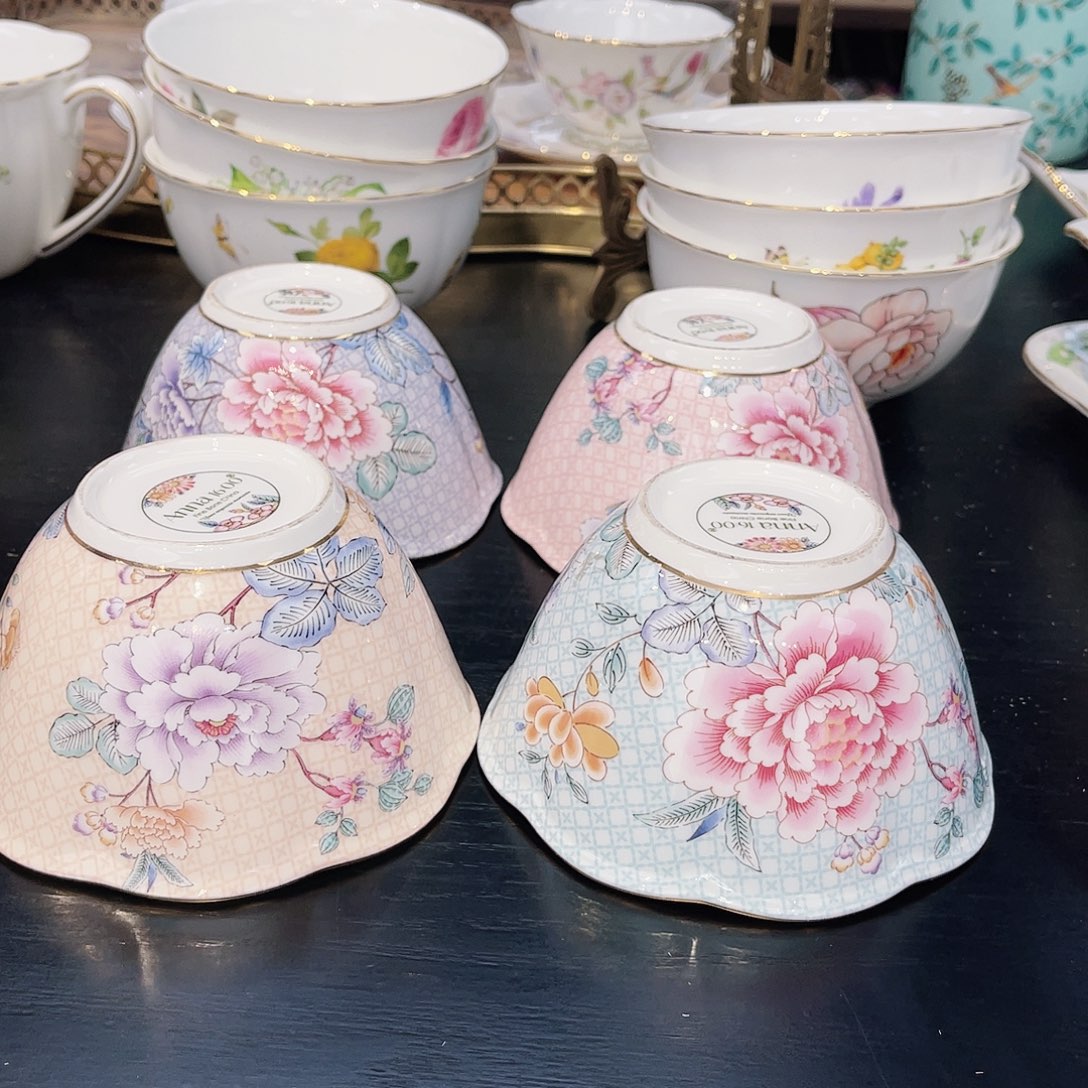 骨瓷饭碗4个///////