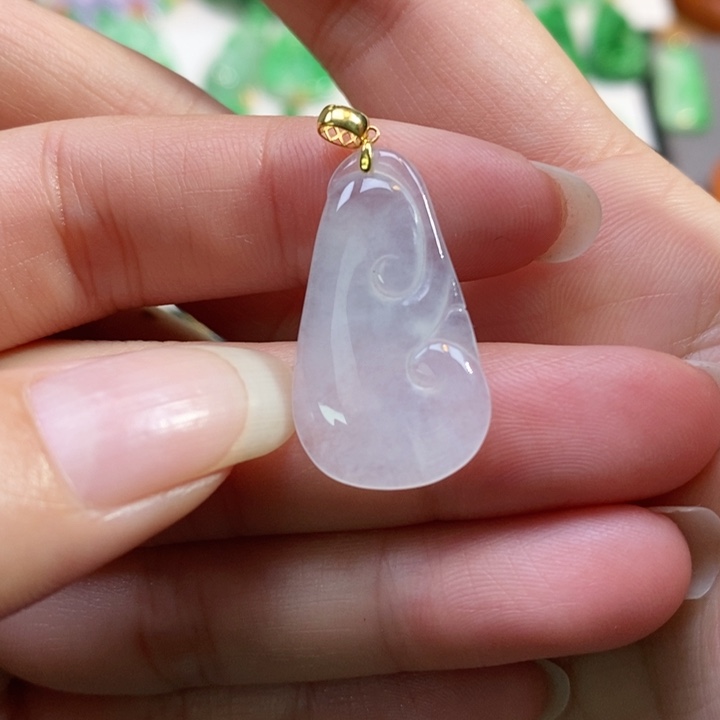 颈饰未镶嵌翡翠吊坠