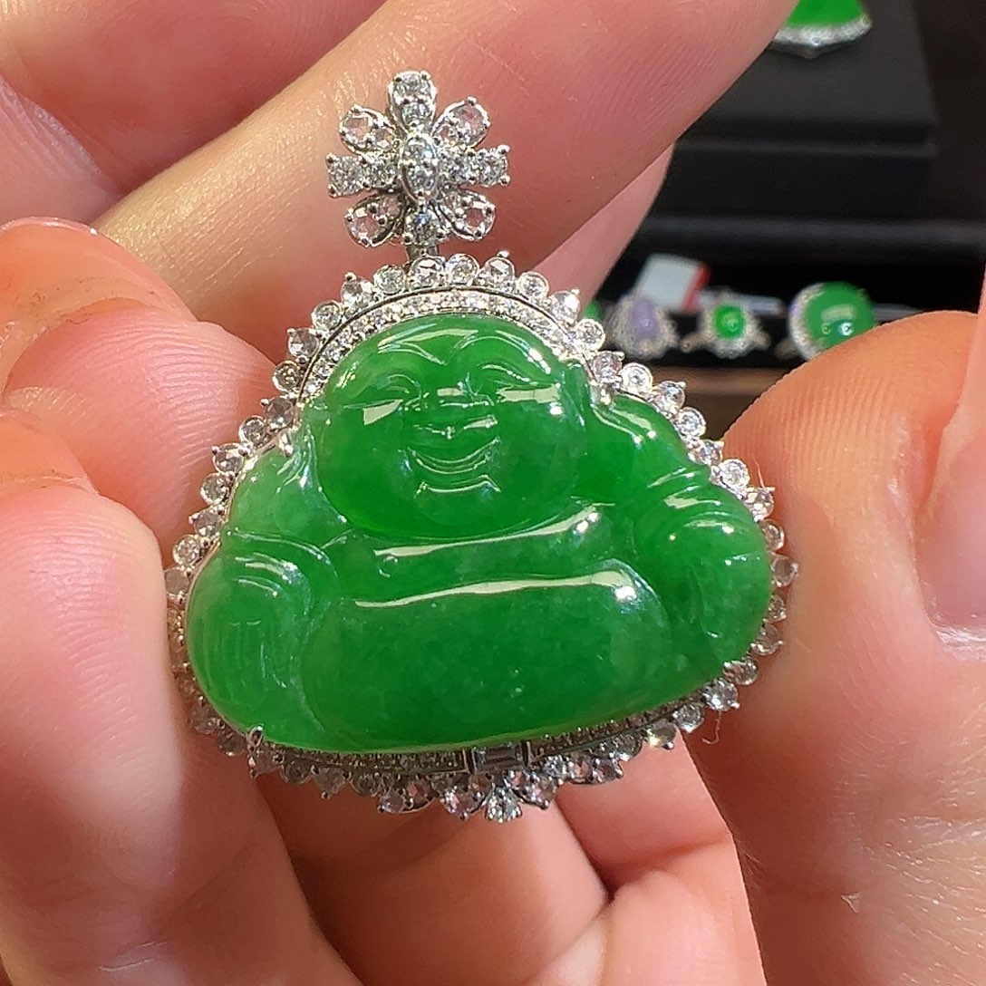 翡翠颈饰18K金镶嵌收货48小时鉴赏期