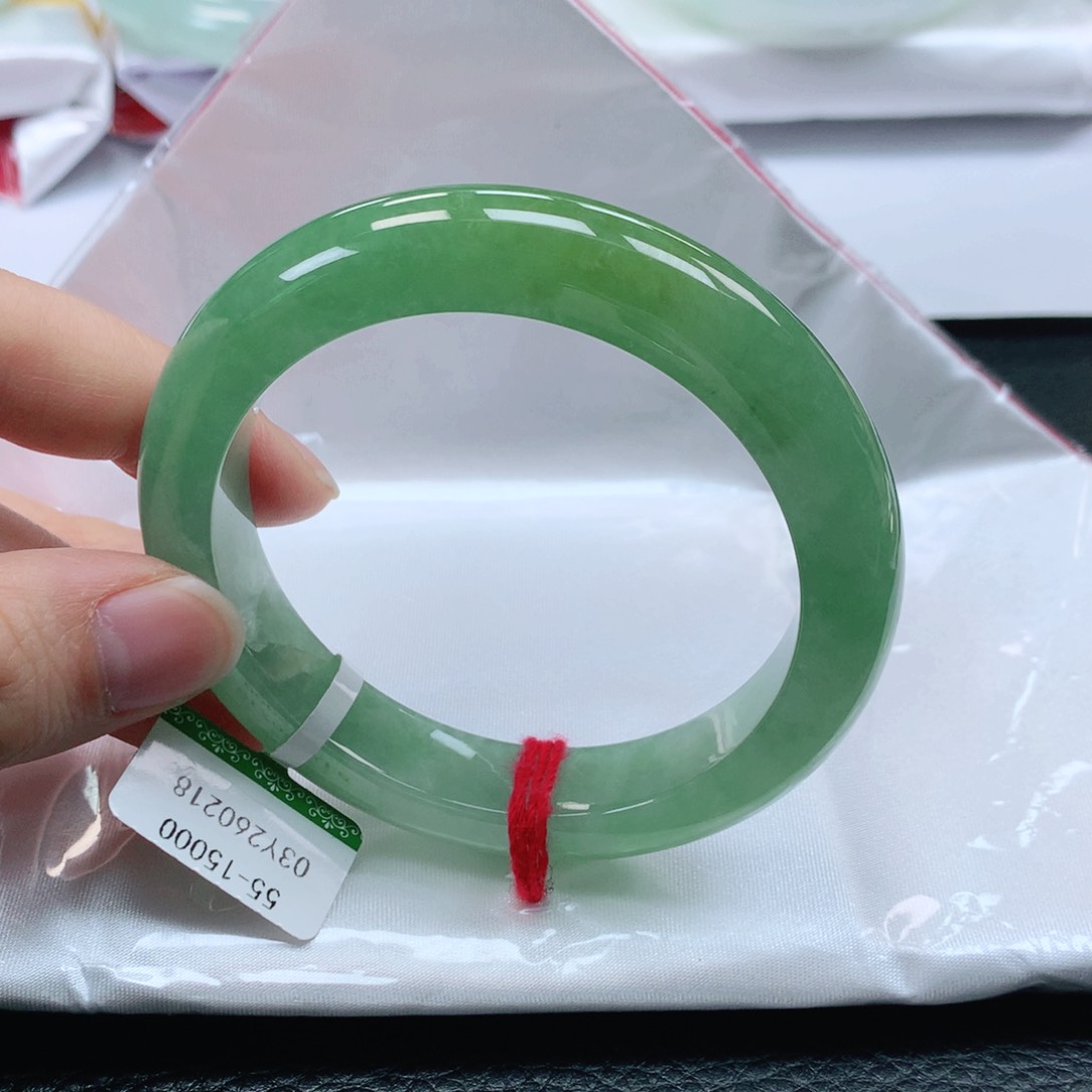 翡翠手镯未镶嵌55➕