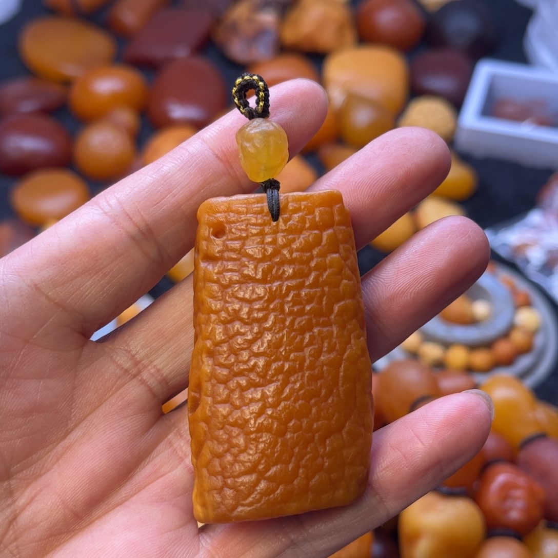 琥珀裸石未镶嵌天然蜜蜡吊坠