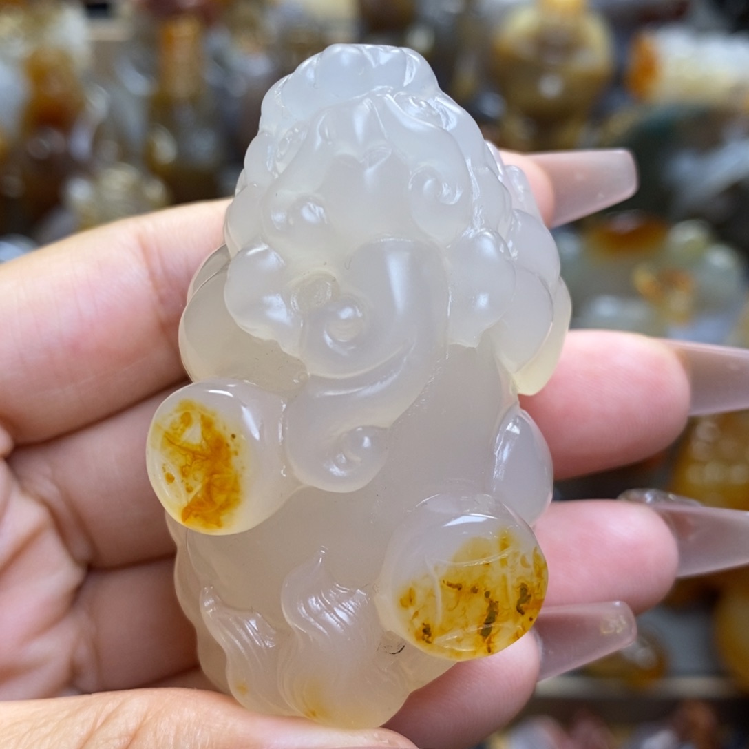 玛瑙/玉髓把件未镶嵌