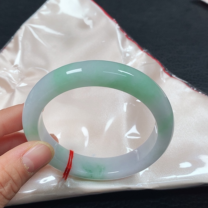 未镶嵌手镯翡翠57圈