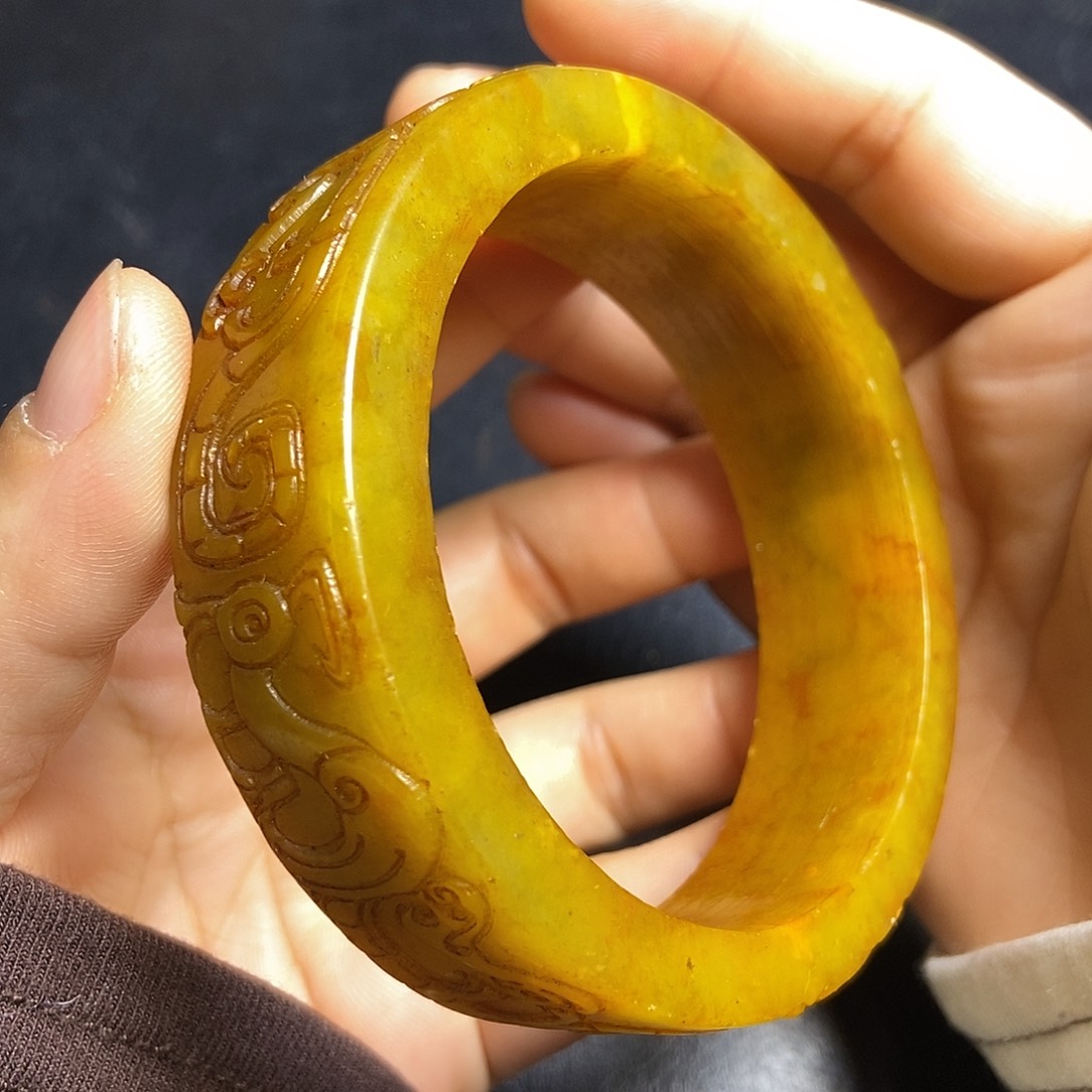 和田玉（糖玉）未镶嵌挂件