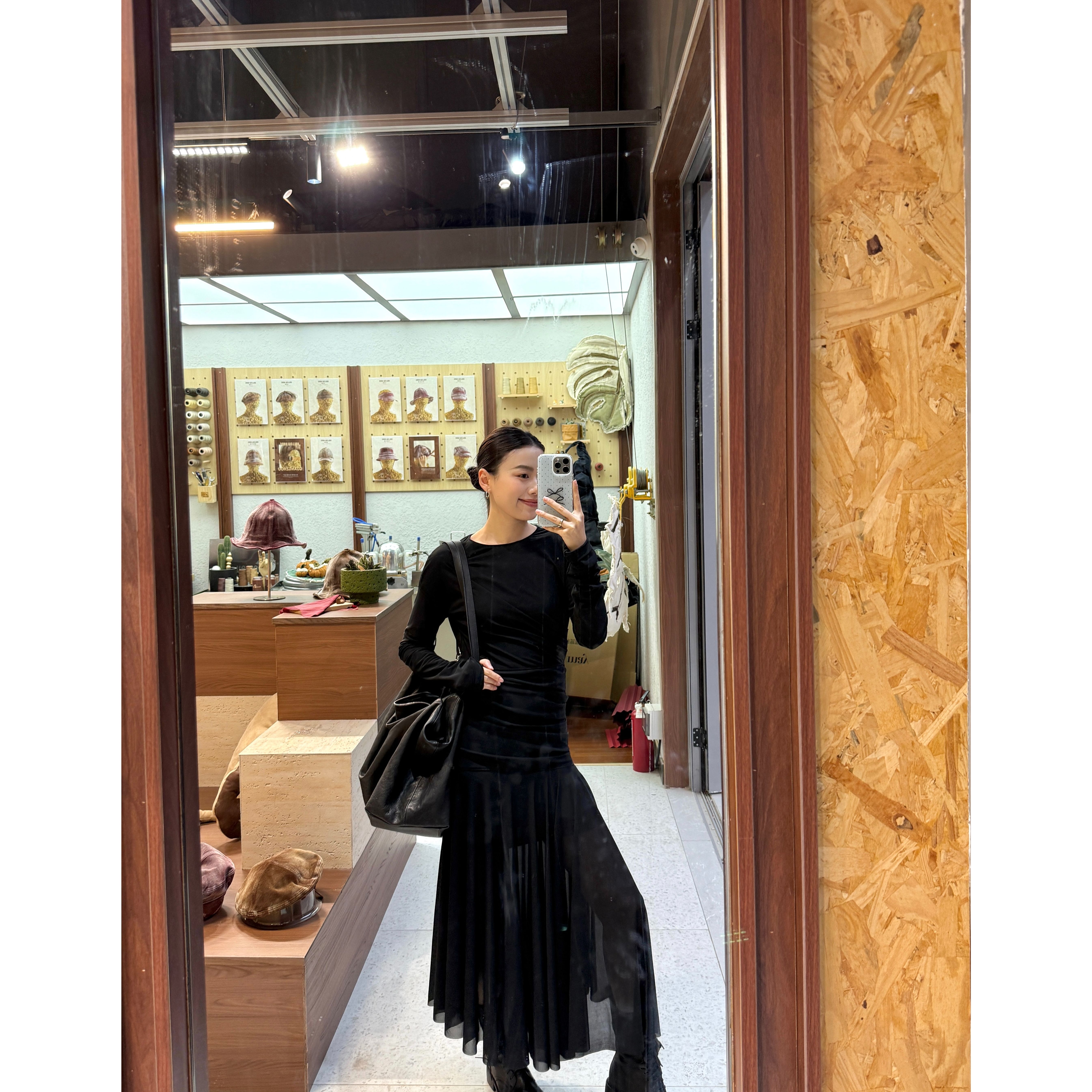 Seyora【月桂褶皱】修身褶皱收腰长袖长款连衣裙 L30739SY51