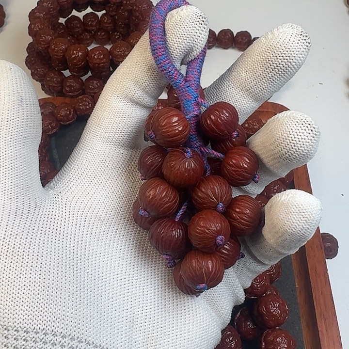 刀***面猴头核桃吊坠玉华葡萄