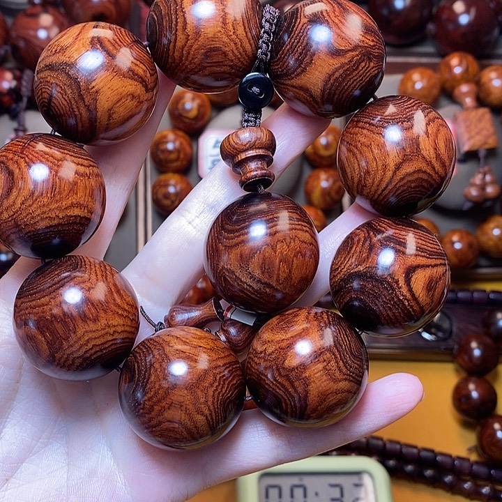 黄花梨/降香黄檀3.0对眼鬼脸