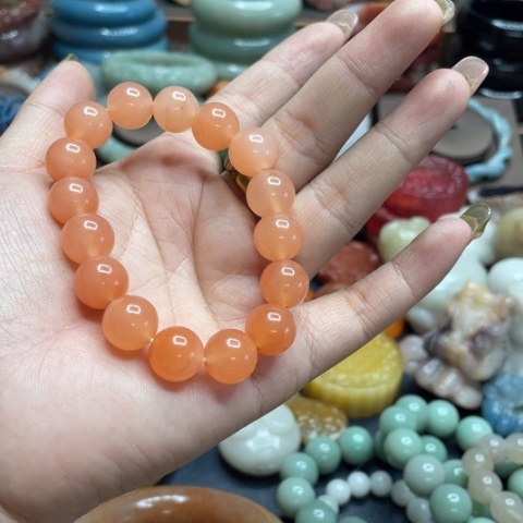 合金石英质玉（黄龙玉）手链好***?