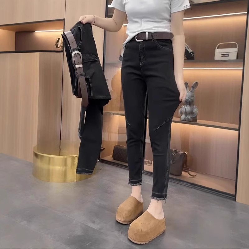 大码流行女装高腰直筒牛仔裤女2025春秋新款弹力显瘦九分烟管裤子