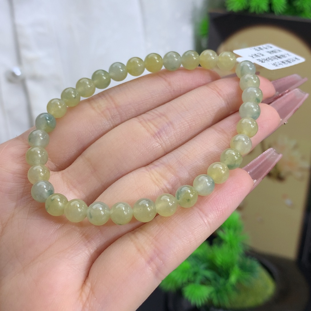 未镶嵌翡翠手链卡5.8冰胶黄加绿花