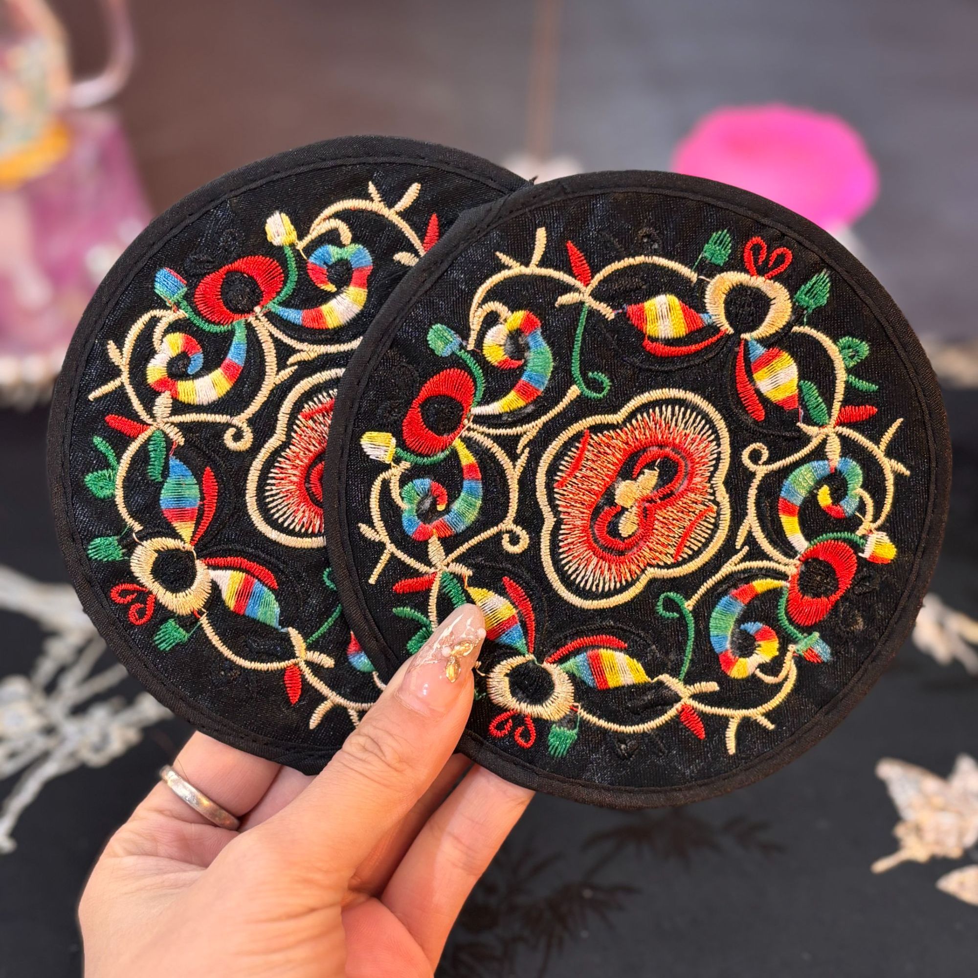 （两只装）中国风创意家居圆形机器绣花布杯垫隔热防烫防水印茶杯垫