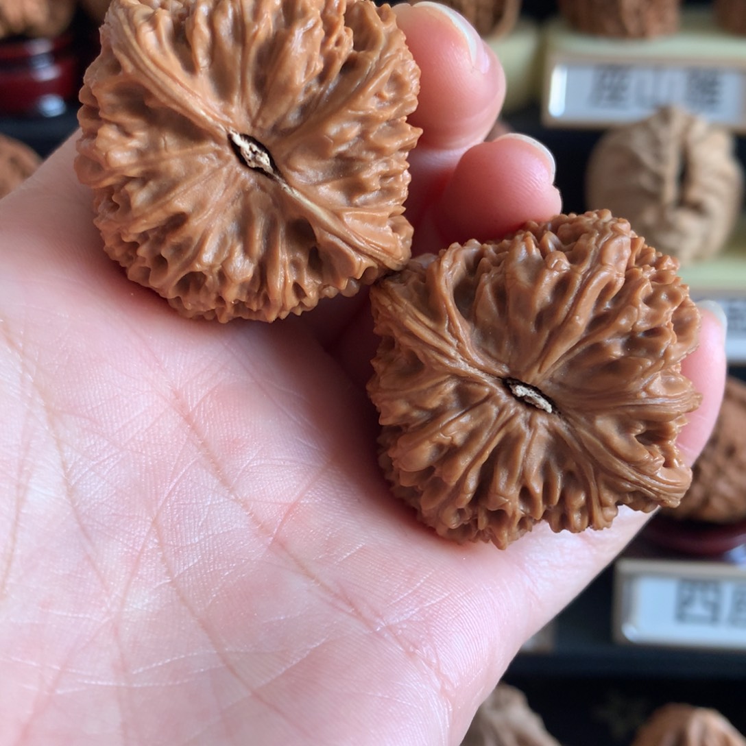 阿***一把件文玩核桃文玩核桃南疆石40