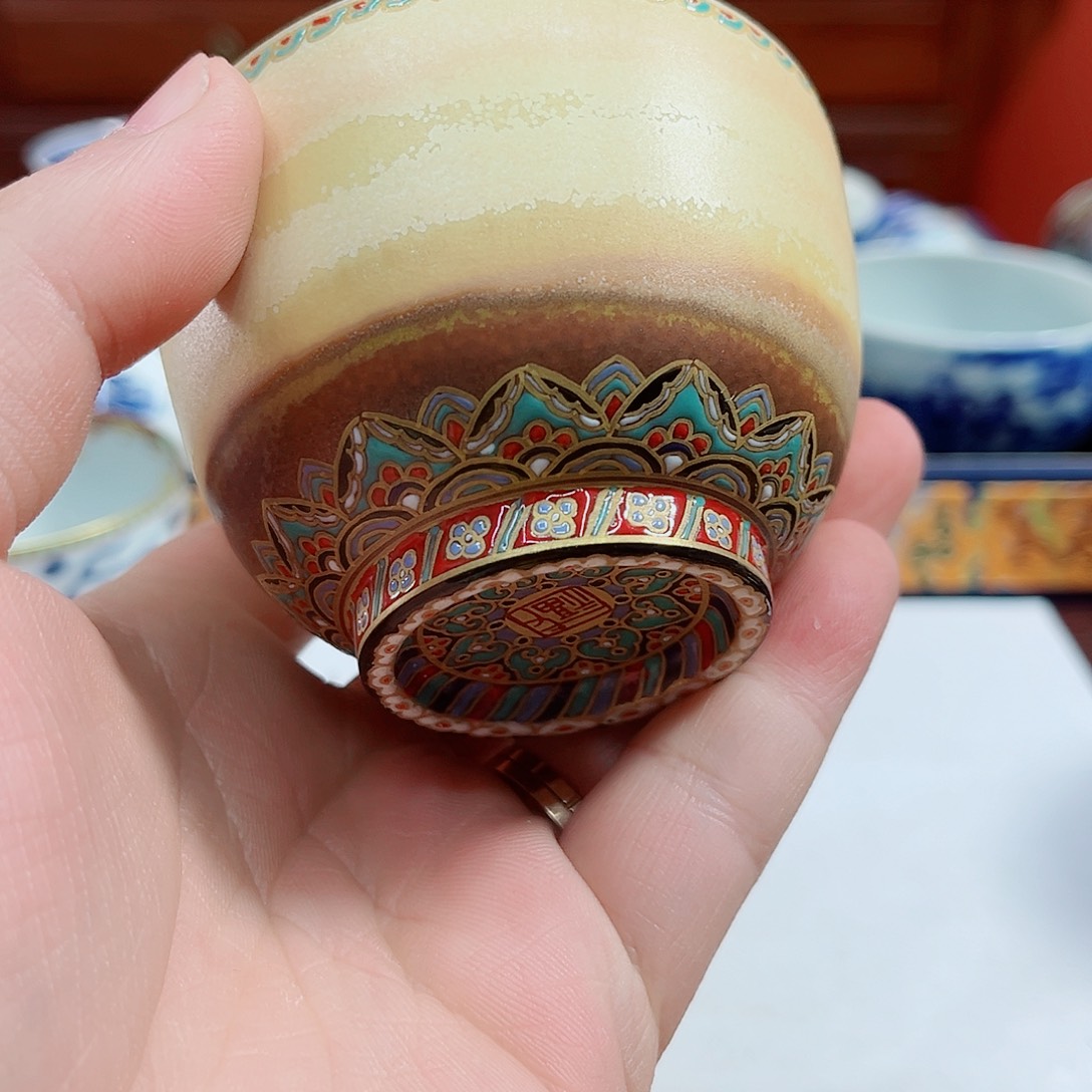 摆件千年瓷都景德镇 艺术关注谢佳豪