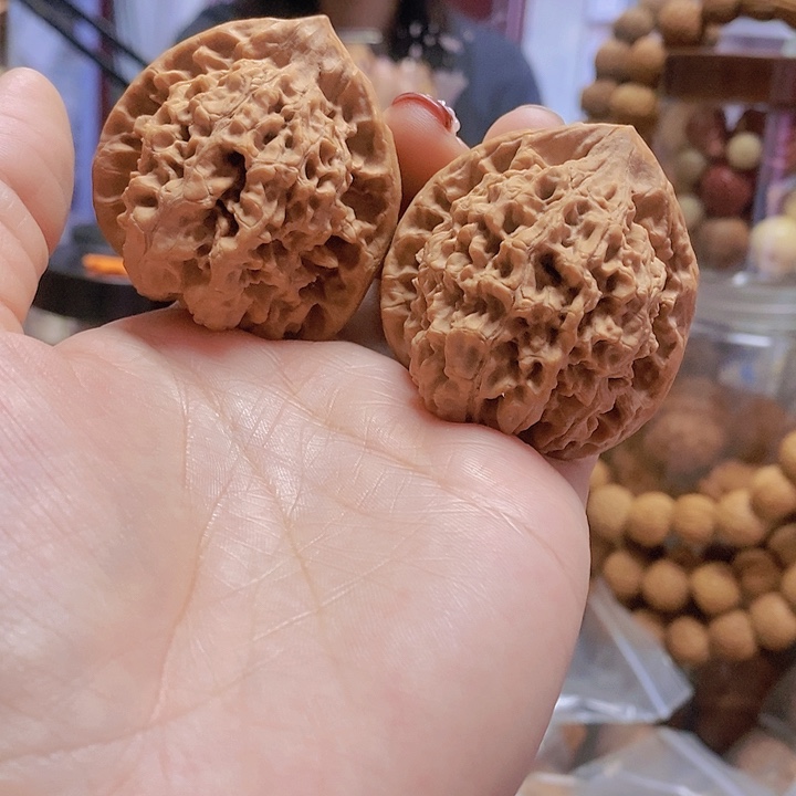 【闪购商品】文玩核桃把件44麒麟纹官帽