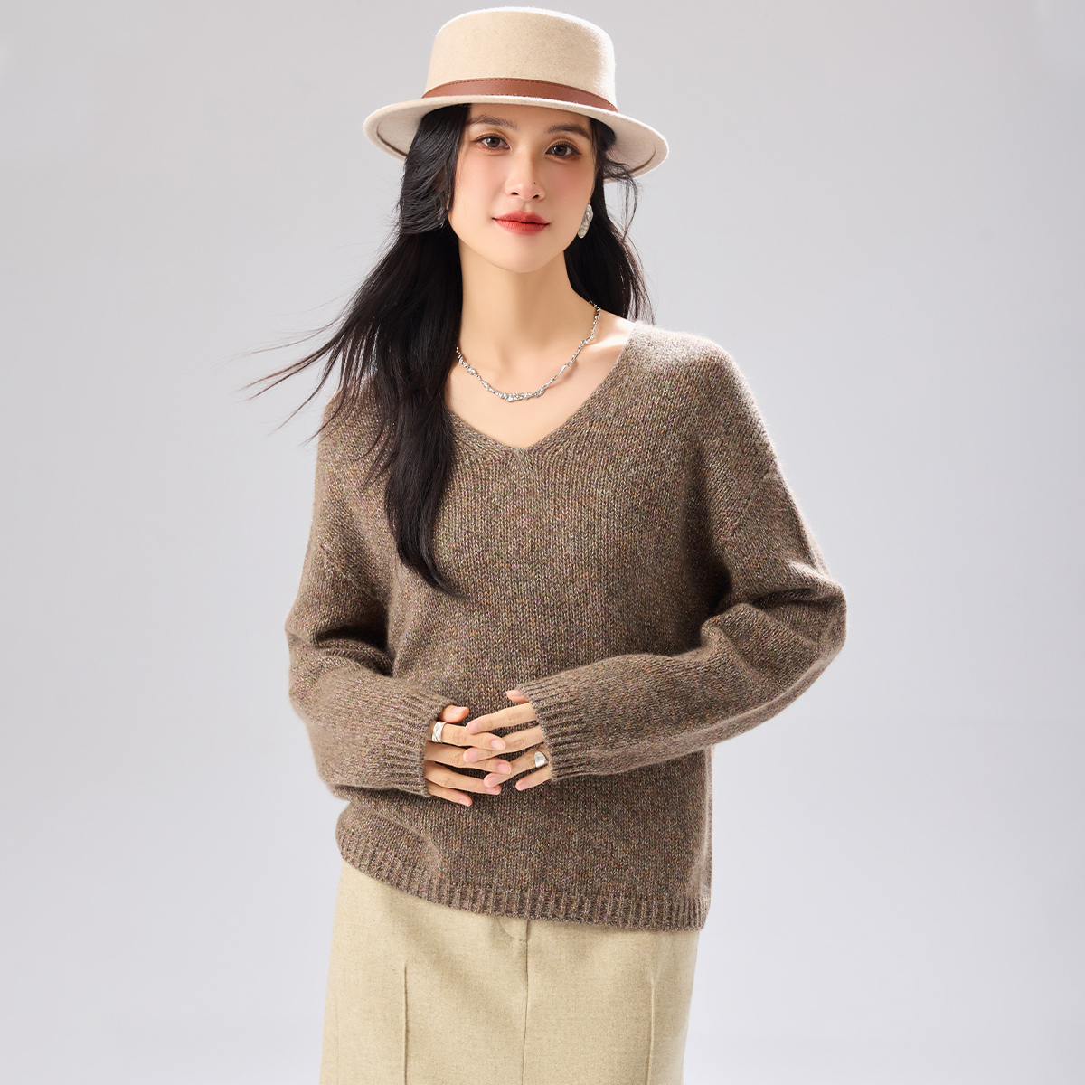 金菊【含羊毛】26冬季新款V领宽松加厚女式针织衫时尚高级感慵懒风