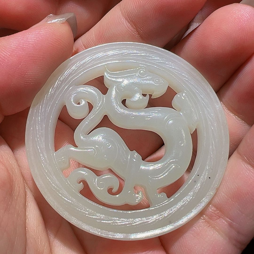 【闪购商品】颈饰未镶嵌和田玉c****r