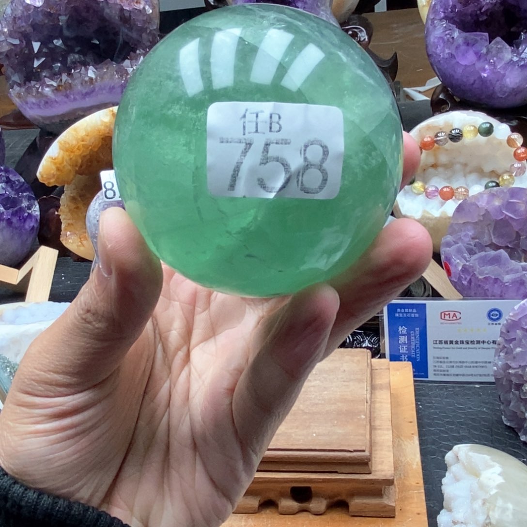 未镶嵌大型摆件（非配饰）水晶