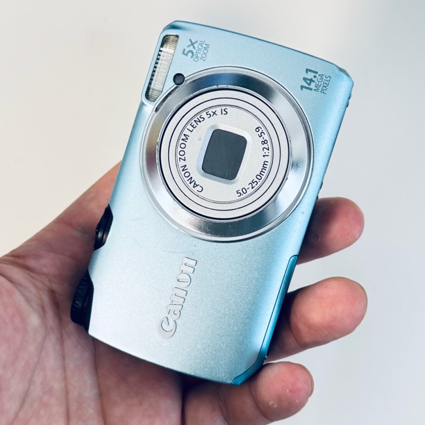 95新 Canon/佳能 a3200性价比1400w像素20倍长焦带live人景款